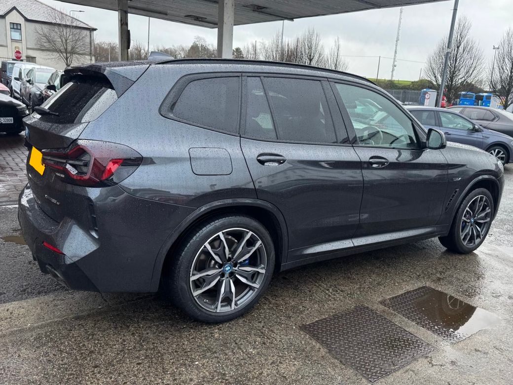 2022 BMW X3