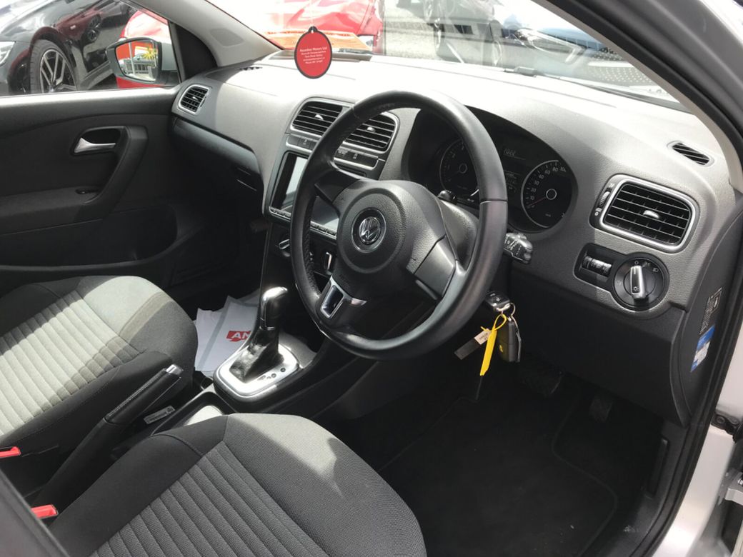 2014 Volkswagen Polo