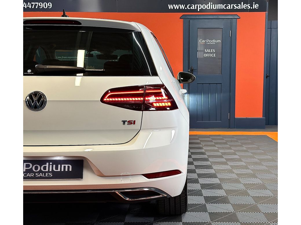 2017 Volkswagen Golf