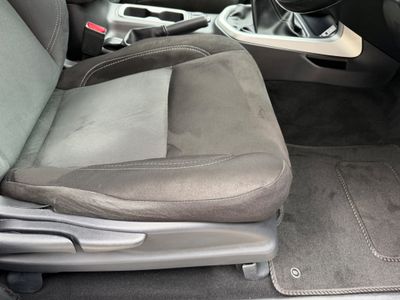 2019 Nissan Navara