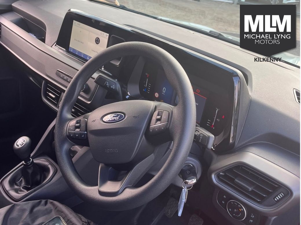 2026 Ford Transit Courier