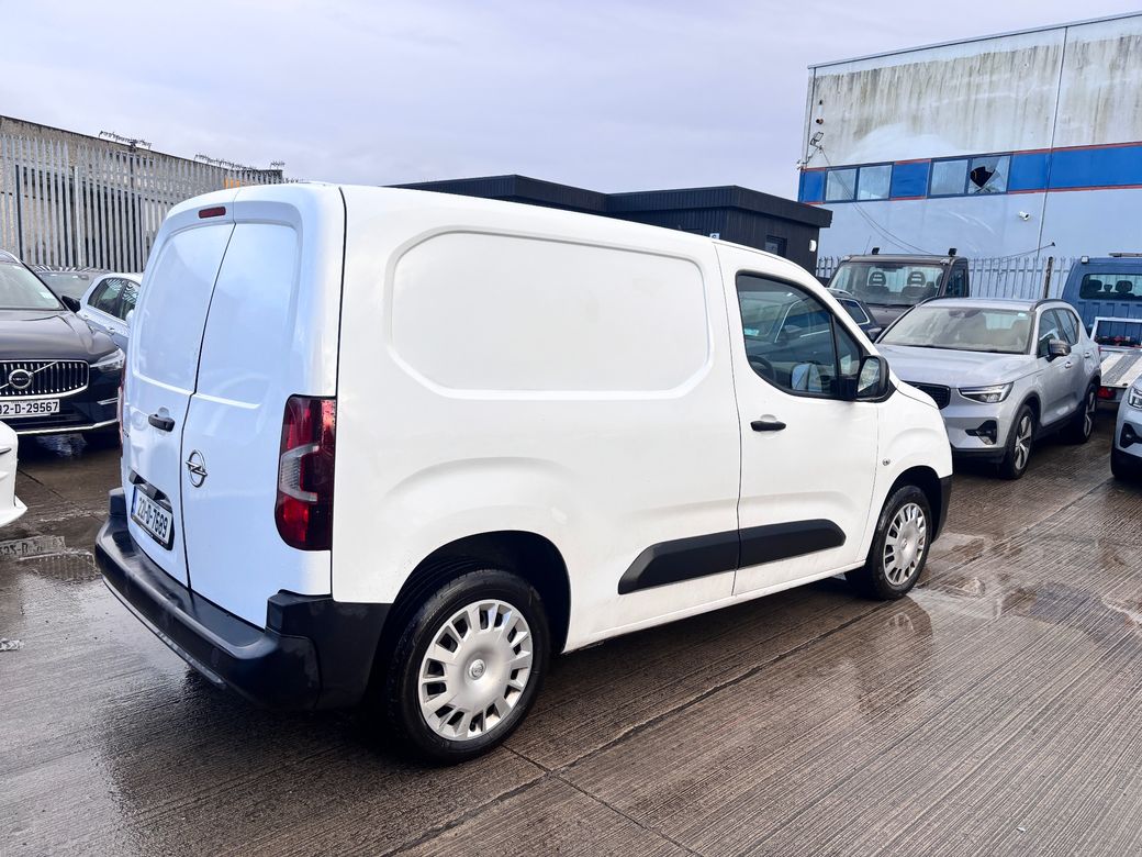 2022 Opel Combo