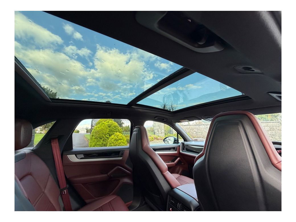 2024 Porsche Cayenne