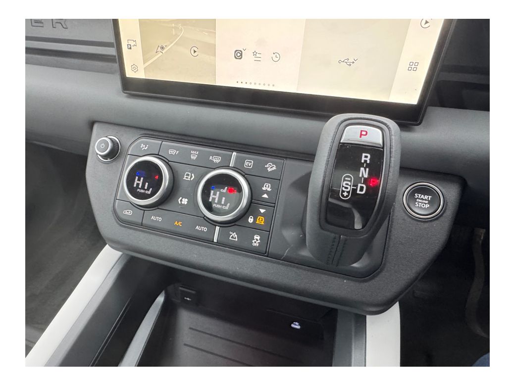 2025 Land Rover Defender