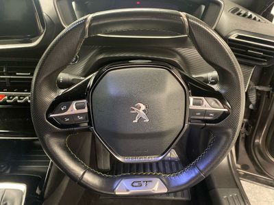 2023 Peugeot 2008