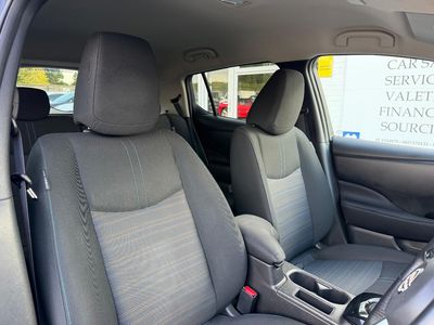 2024 Nissan Leaf