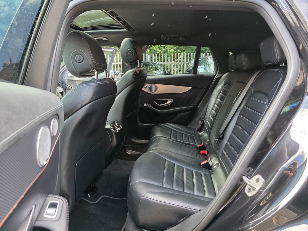 2021 Mercedes-Benz EQC