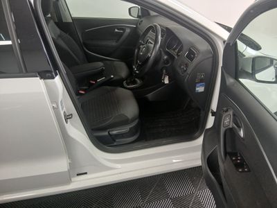 2017 Volkswagen Polo
