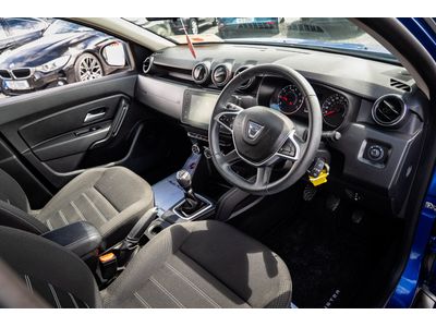 2022 Dacia Duster