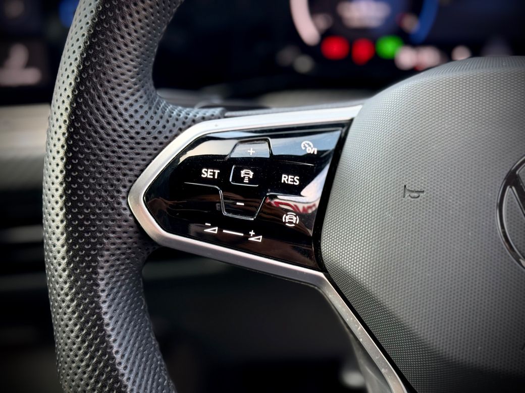 2023 Volkswagen Golf