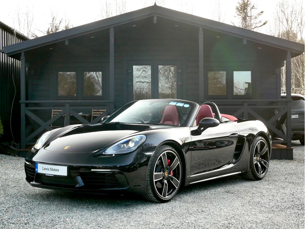 2026 Porsche Boxster