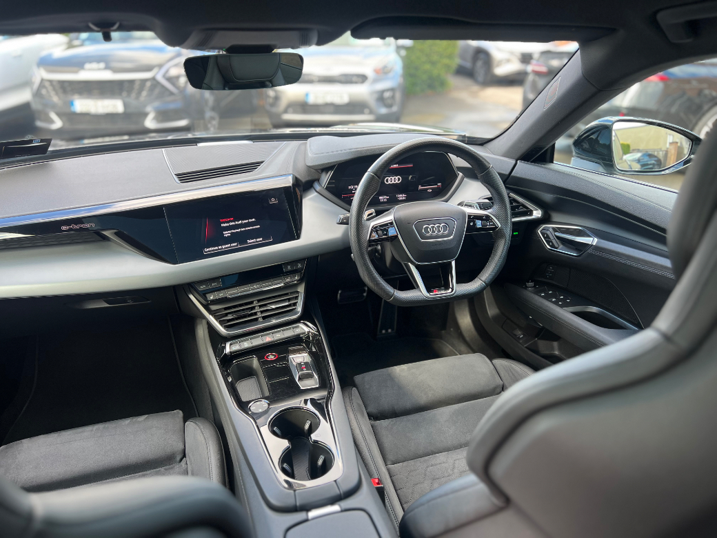 2021 Audi e-tron GT