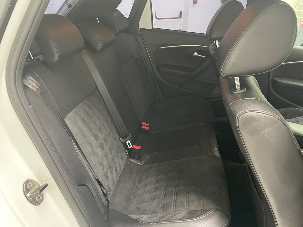 2016 Volkswagen Polo