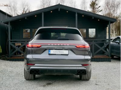 2020 Porsche Cayenne