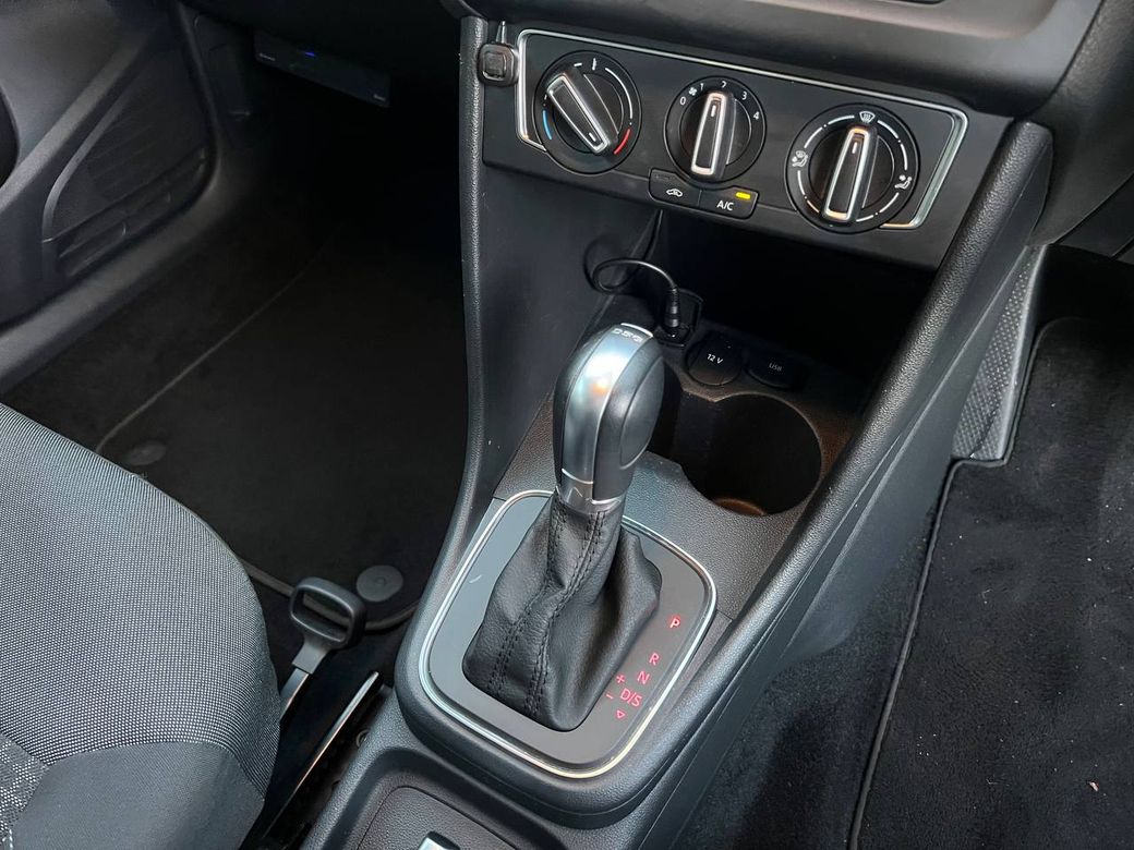 2014 Volkswagen Polo