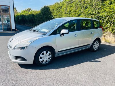 2012 Peugeot 5008