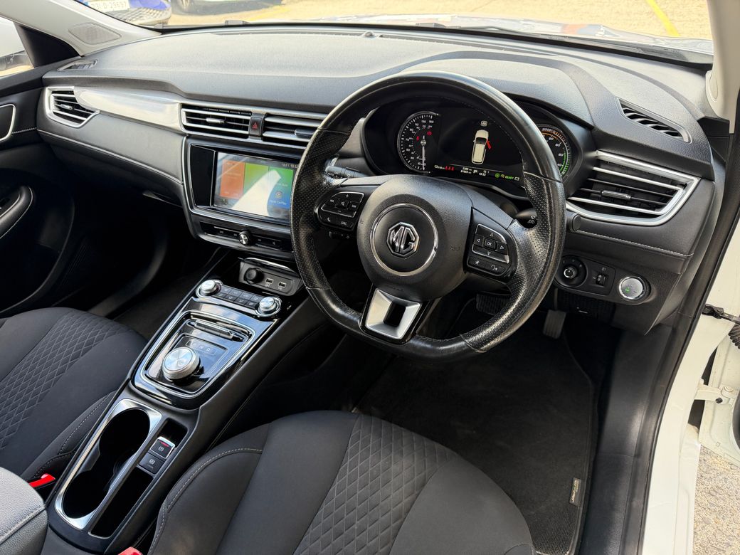 2022 MG 5