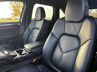 2017 Porsche Cayenne