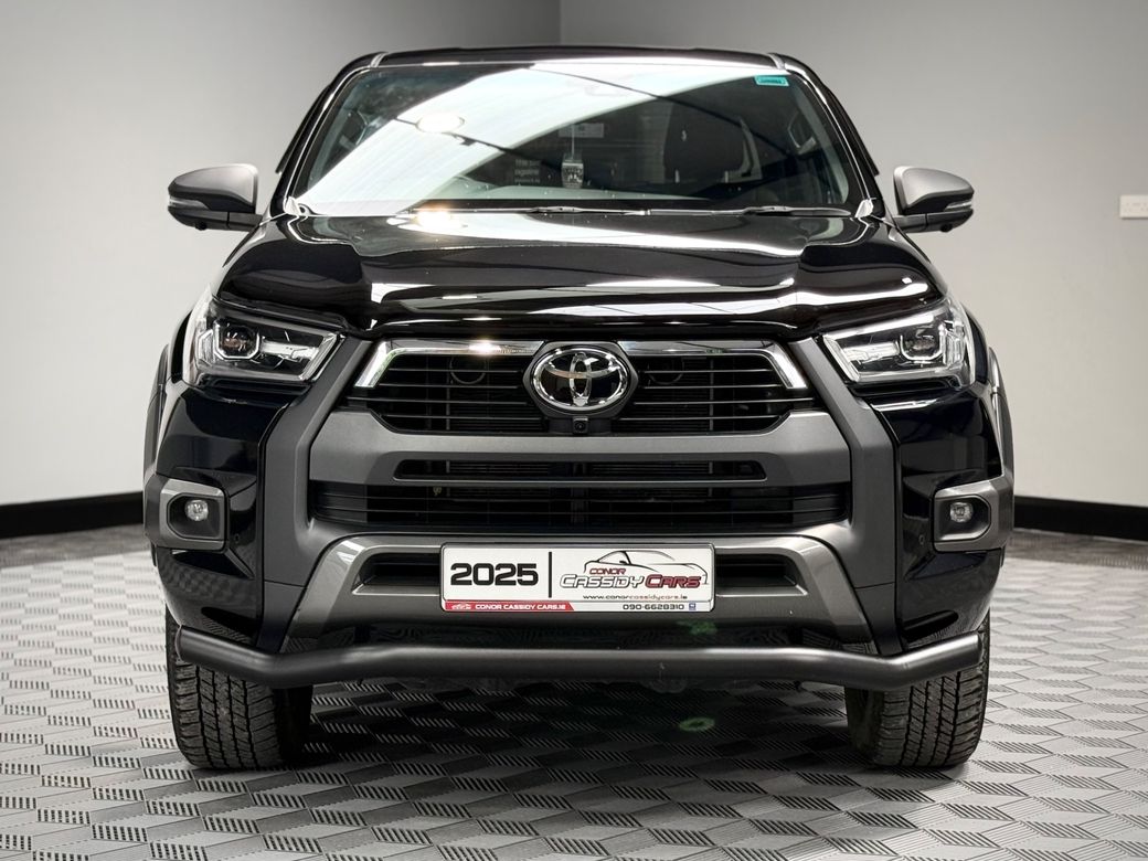 2025 Toyota Hilux