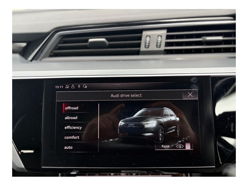 2020 Audi e-tron