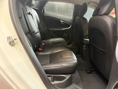 2015 Volvo V40