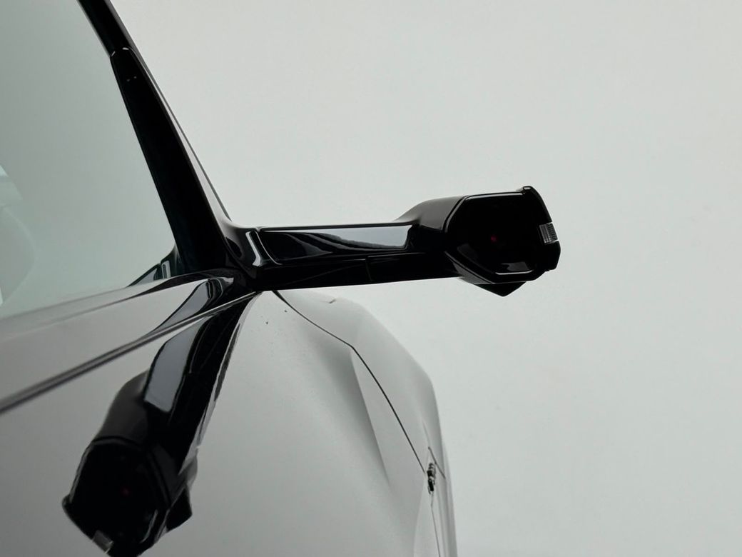 2023 Audi Q8
