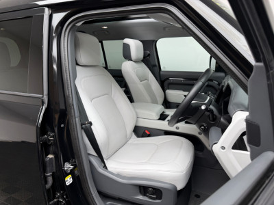 2025 Land Rover Defender