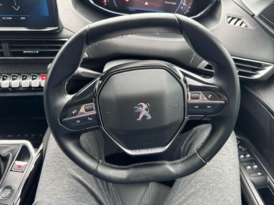2021 Peugeot 3008