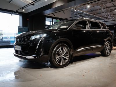 2023 Peugeot 5008