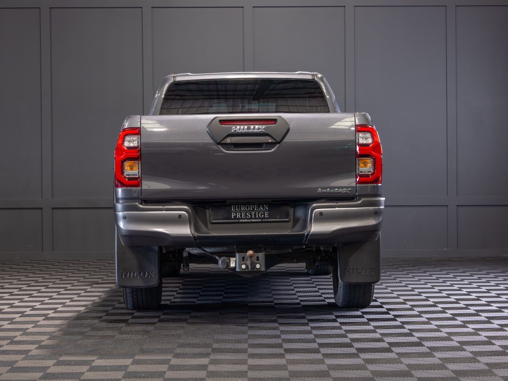2023 Toyota Hilux