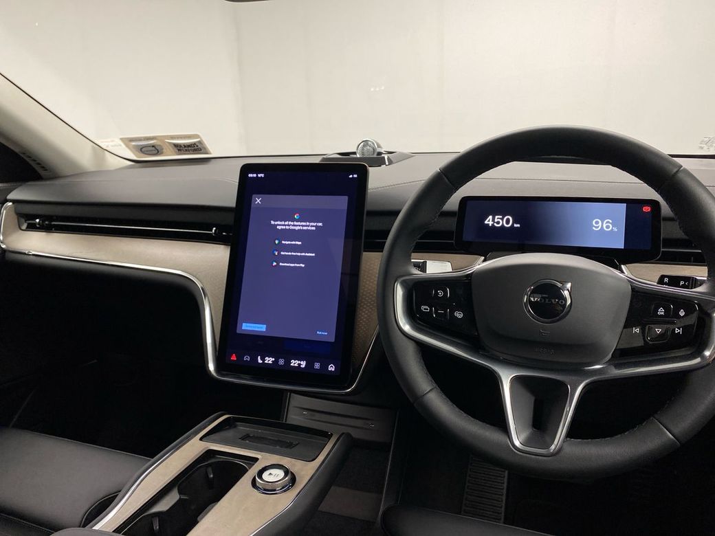 2025 Volvo EX90