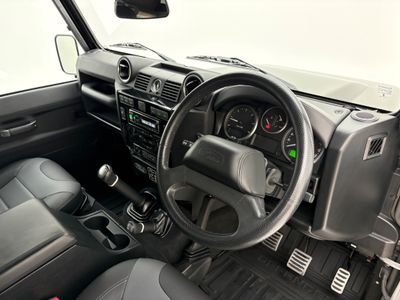 2015 Land Rover Defender