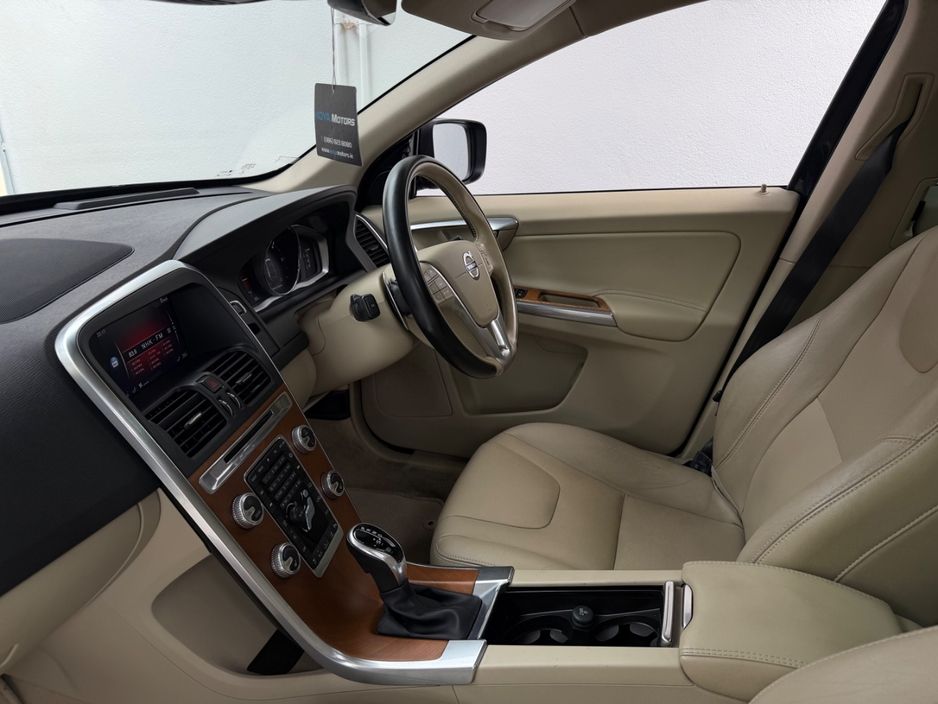 2017 Volvo XC60