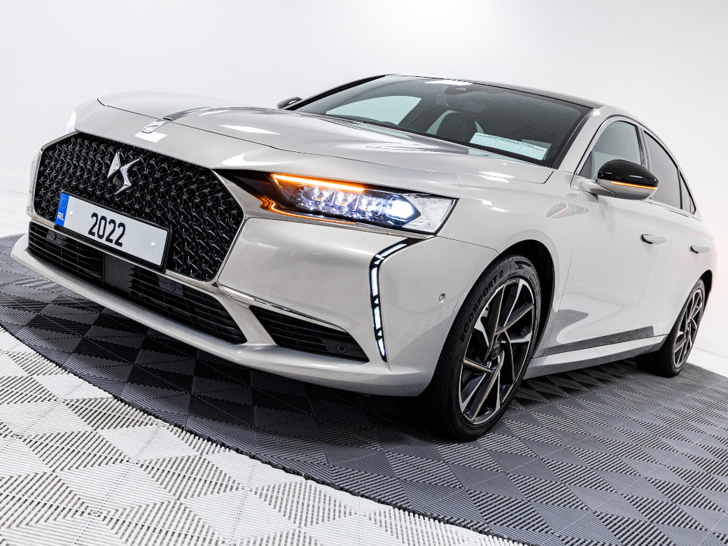 2022 DS Automobiles DS 9