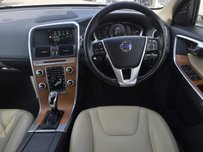 2016 Volvo XC60