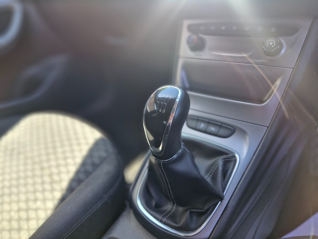 2018 Vauxhall Astra