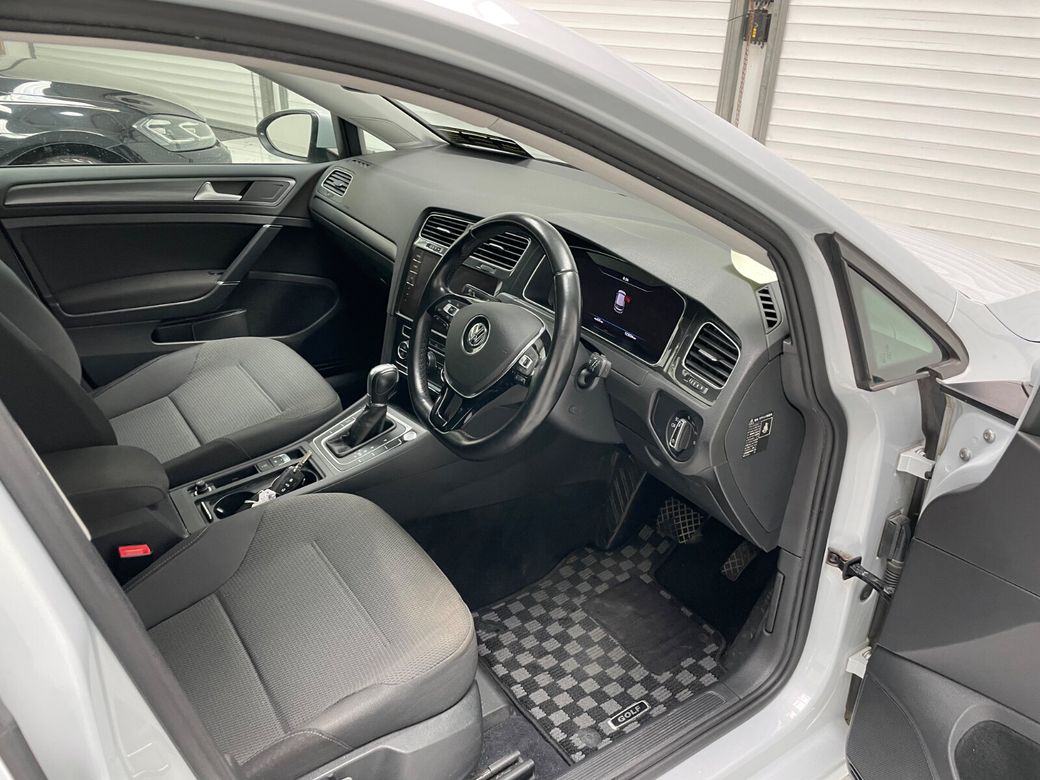 2018 Volkswagen Golf