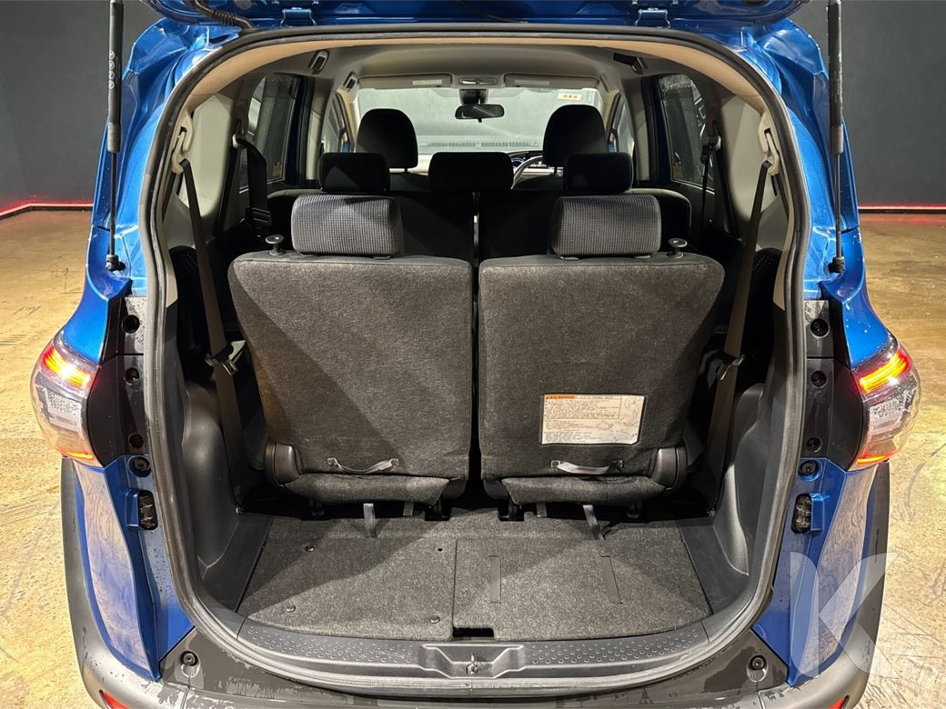 2017 Toyota Sienta