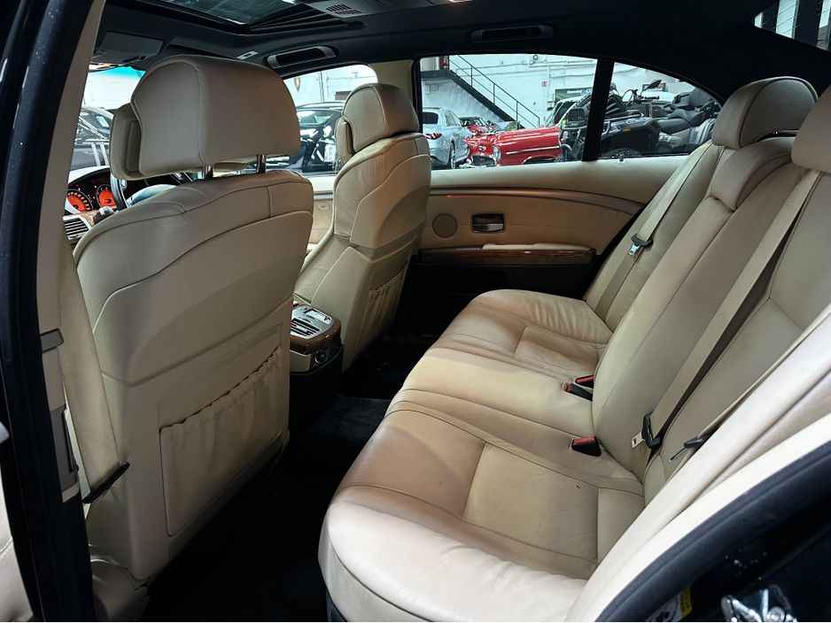 2006 BMW 7 Series