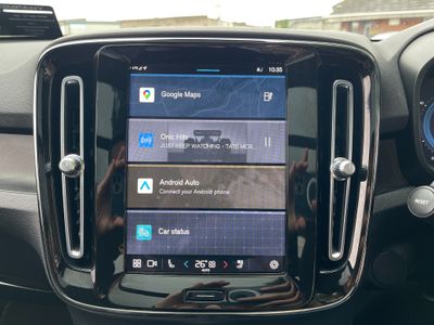 2022 Volvo XC40