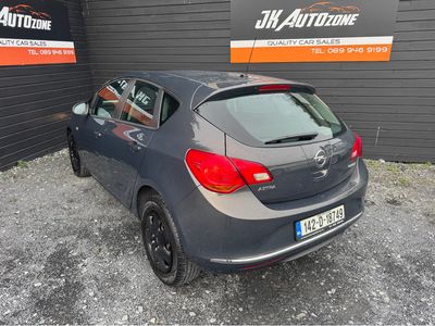 2014 Opel Astra