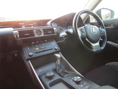 2016 Lexus IS
