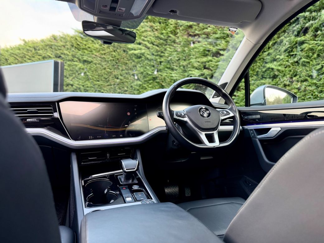 2018 Volkswagen Touareg