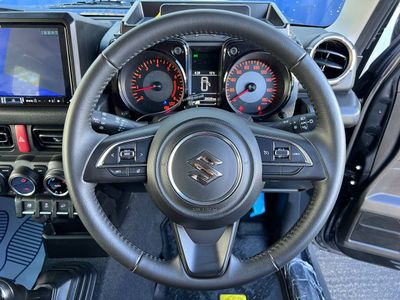 2023 Suzuki Jimny