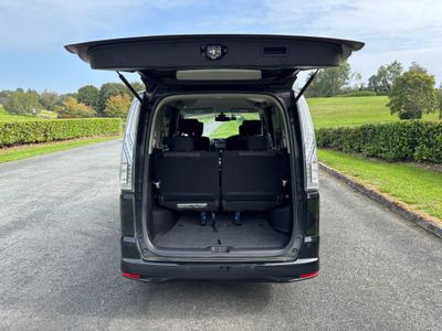 2015 Nissan Serena
