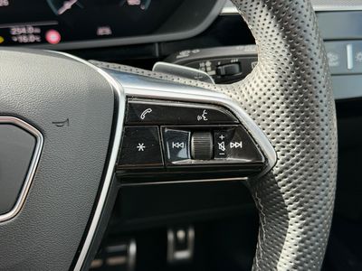 2024 Audi Q8 e-tron