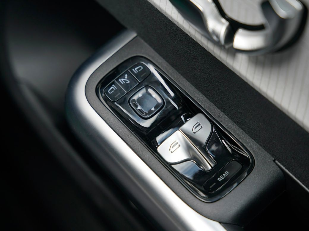2025 Mercedes-Benz CLA Class