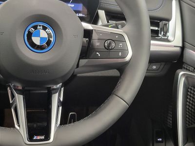 2025 BMW iX1