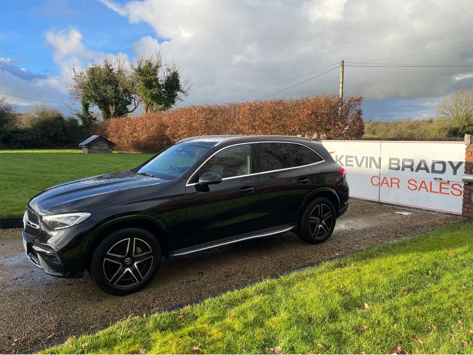 2024 Mercedes-Benz GLC Class