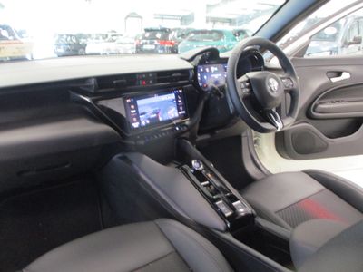 2025 Alfa Romeo Junior